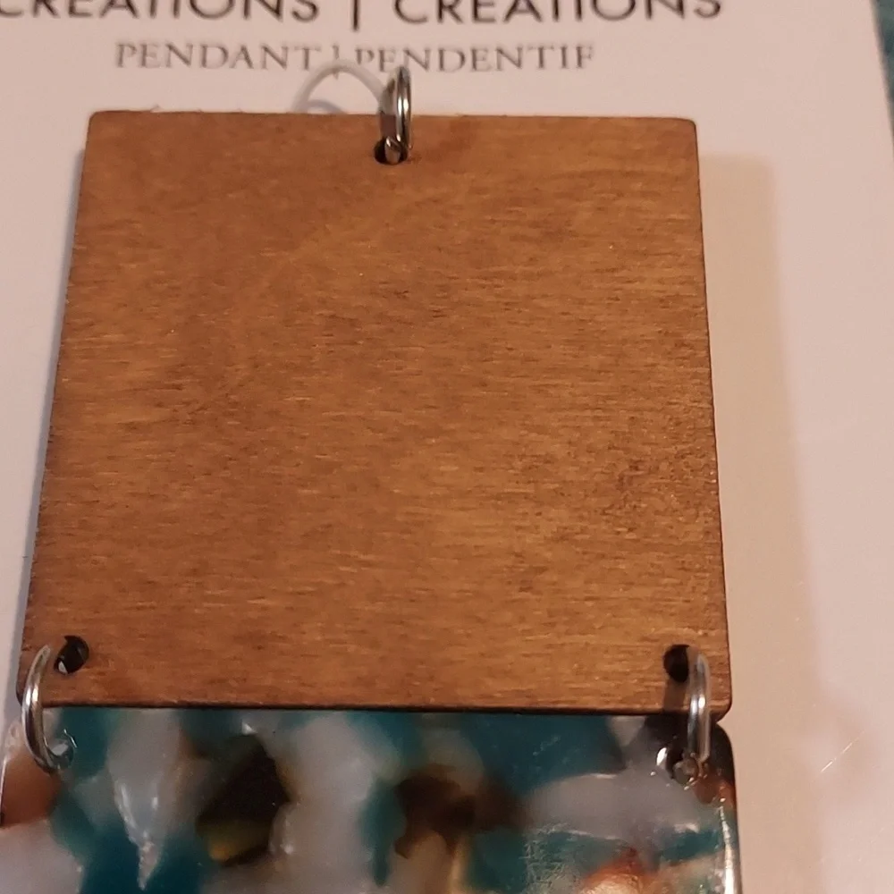 BEAD Landing creations pendant 1pc
